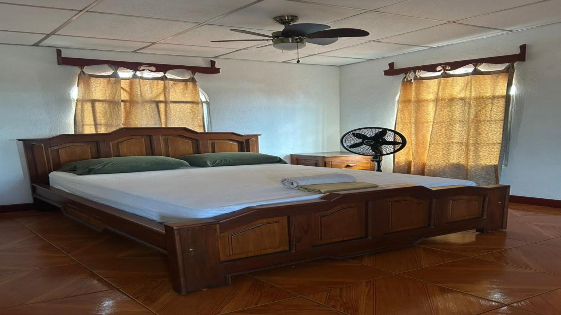 Casa Robles - Your Stay Near Airport 마나과 외부 사진